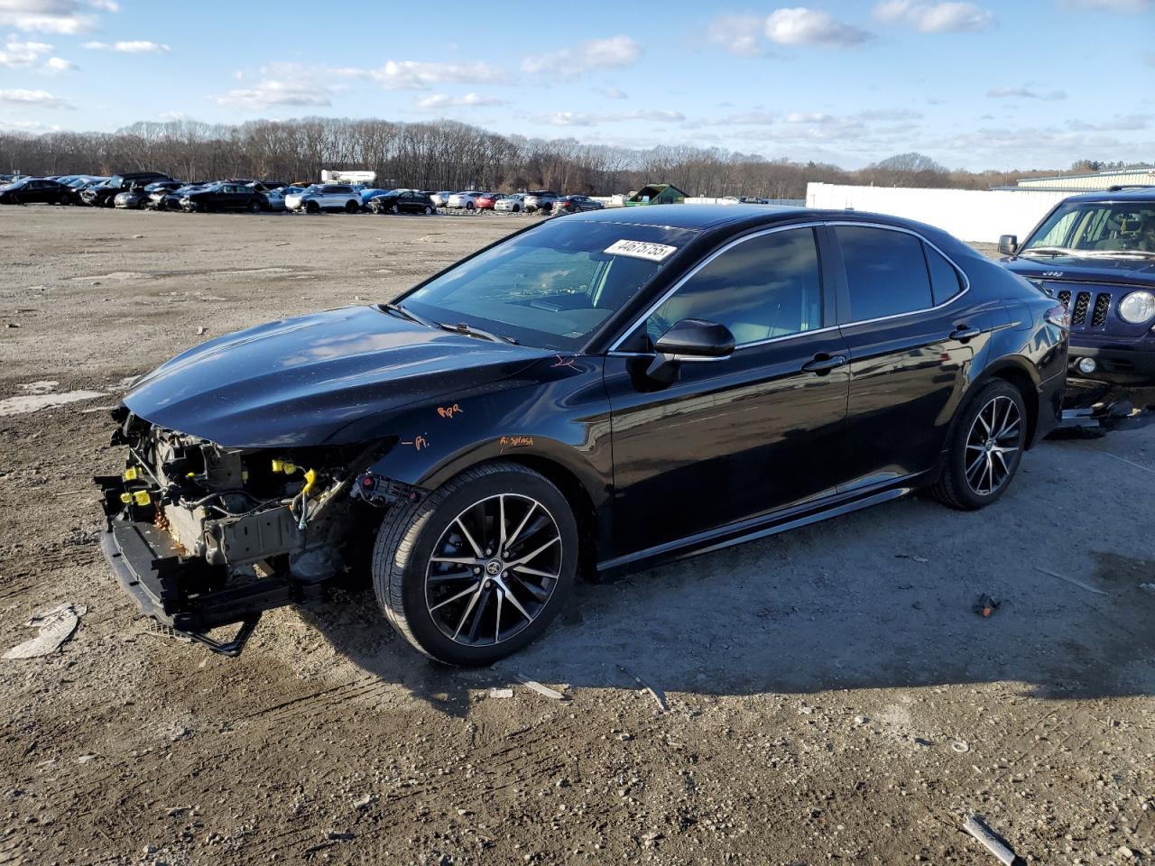 TOYOTA CAMRY SE N 2023