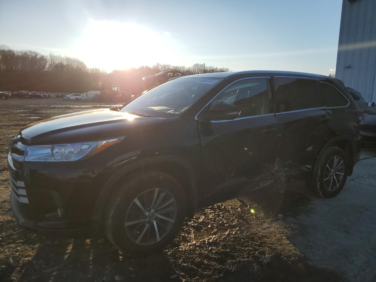 TOYOTA HIGHLANDER 2017