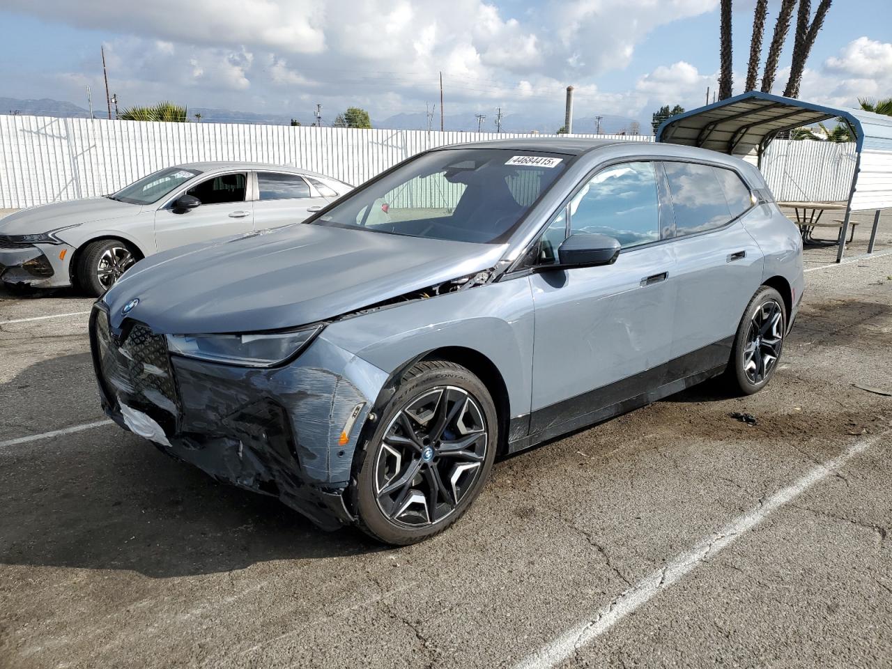 BMW IX XDRIVE5 2024