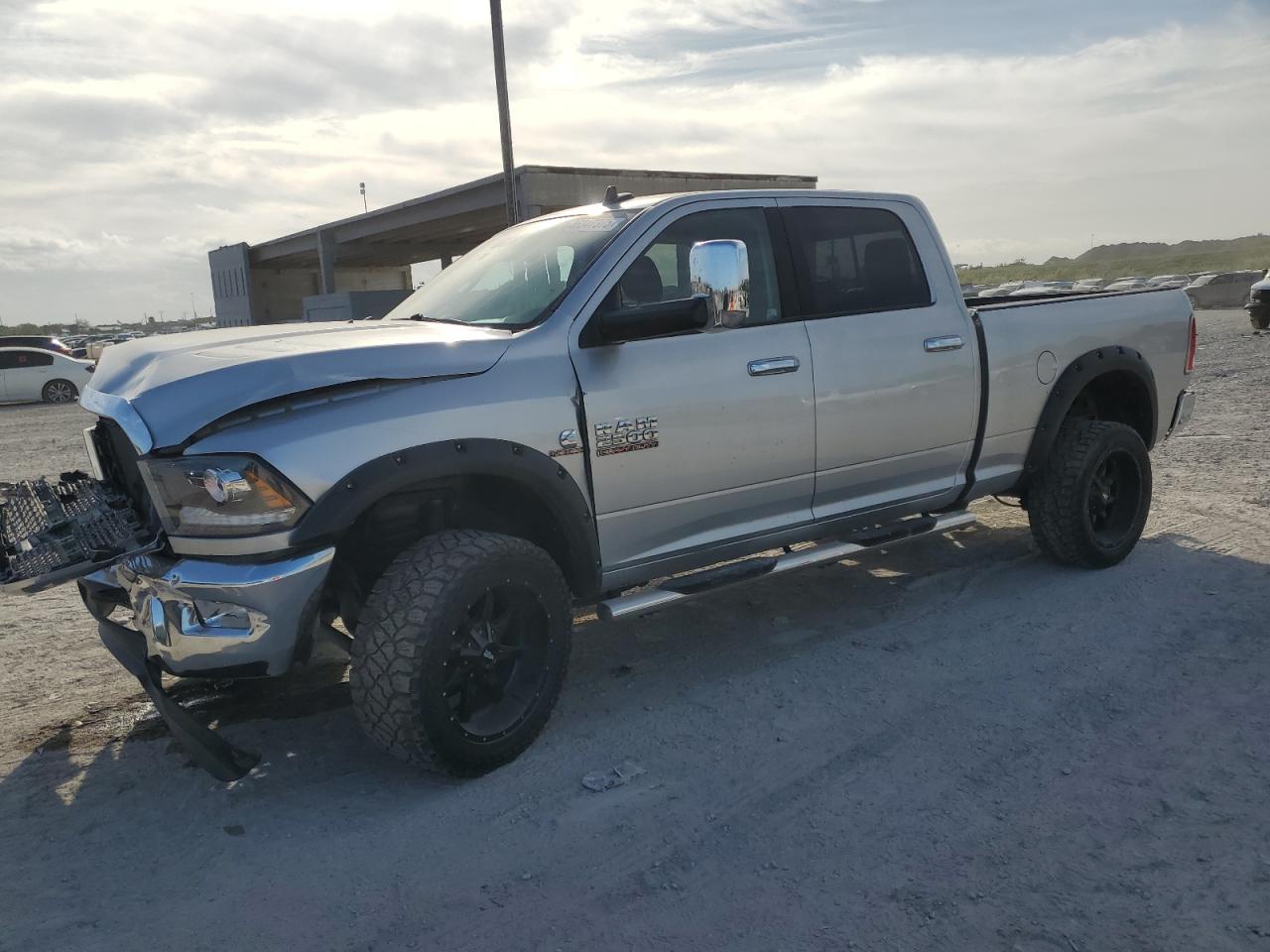 RAM 2500 LARAM 2015