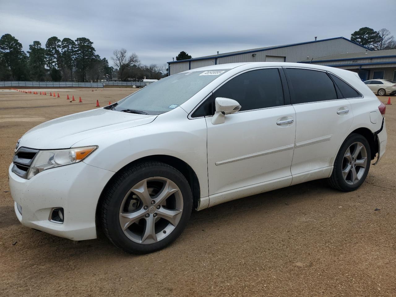 TOYOTA VENZA LE 2014