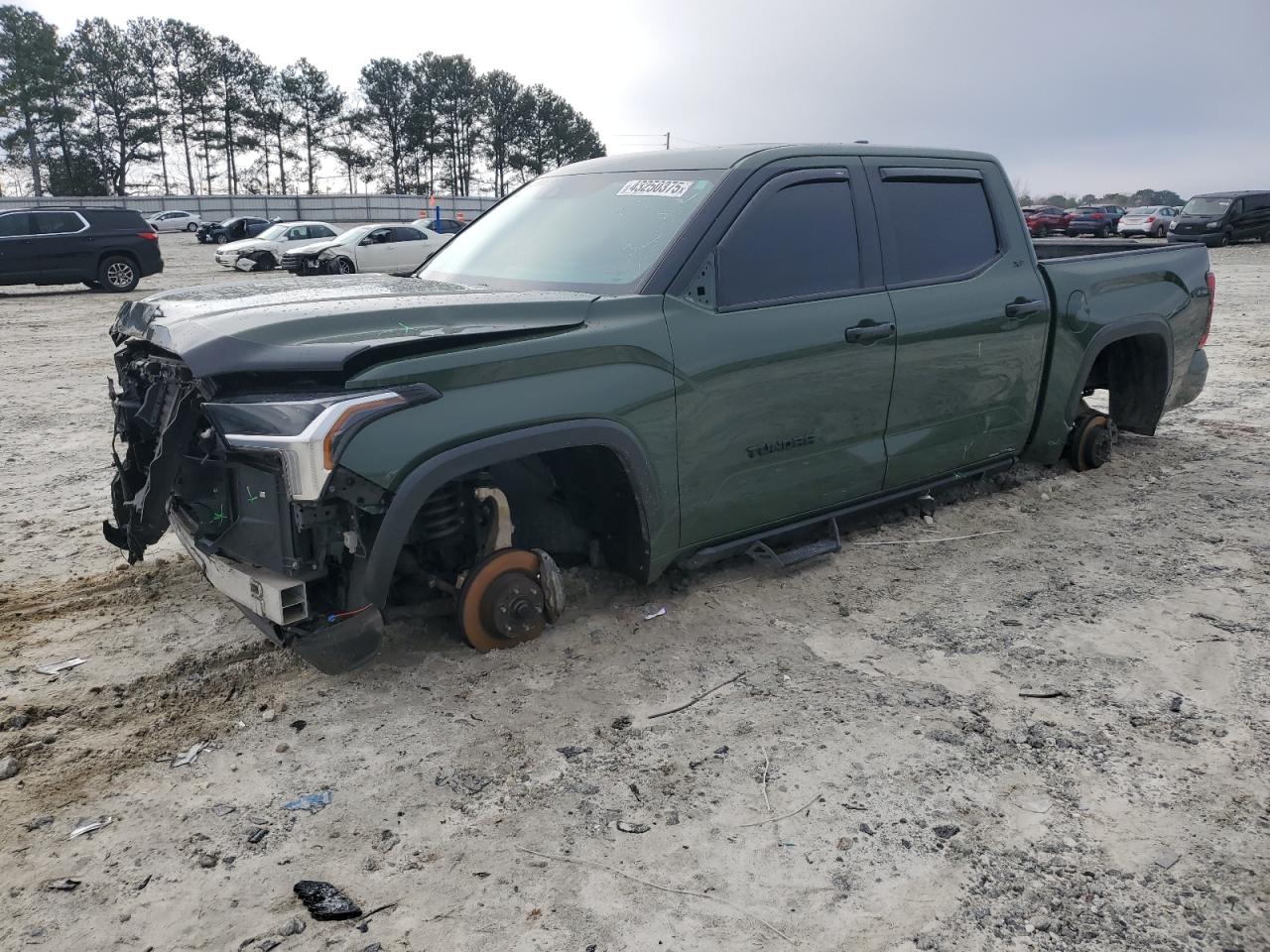 TOYOTA TUNDRA CRE 2022