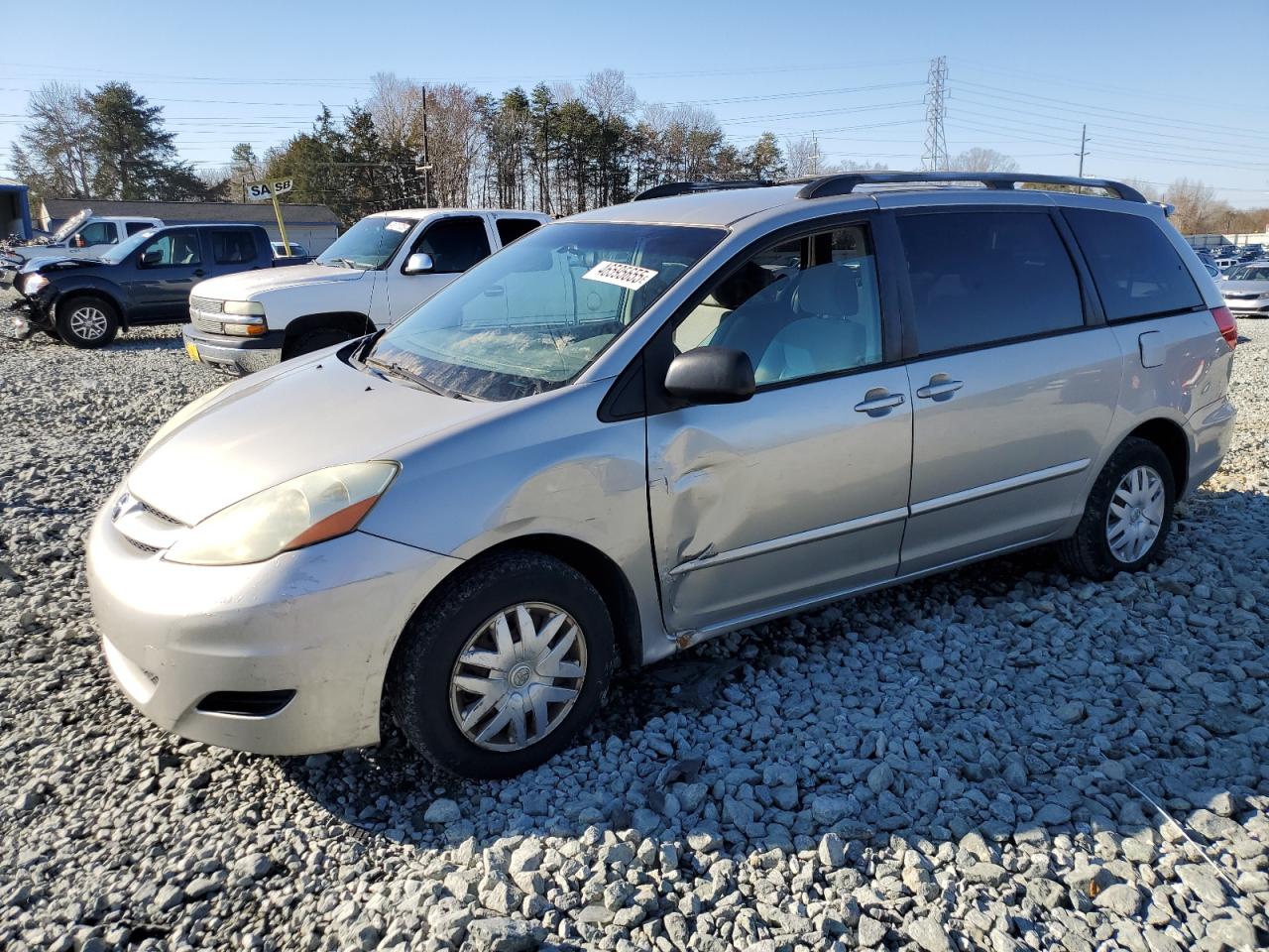 TOYOTA SIENNA CE 2006
