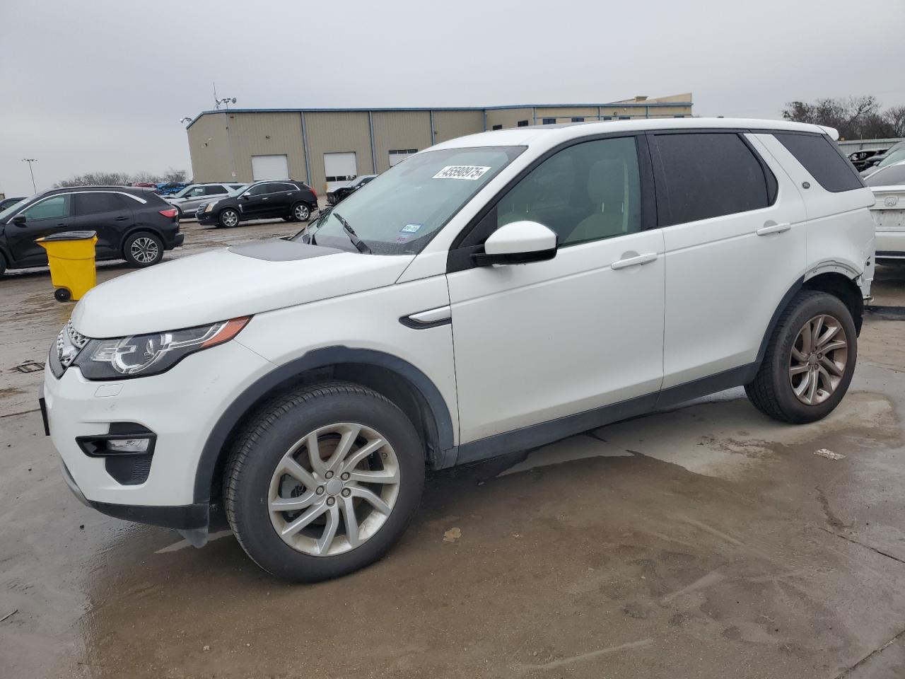 LAND ROVER DISCOVERY 2016