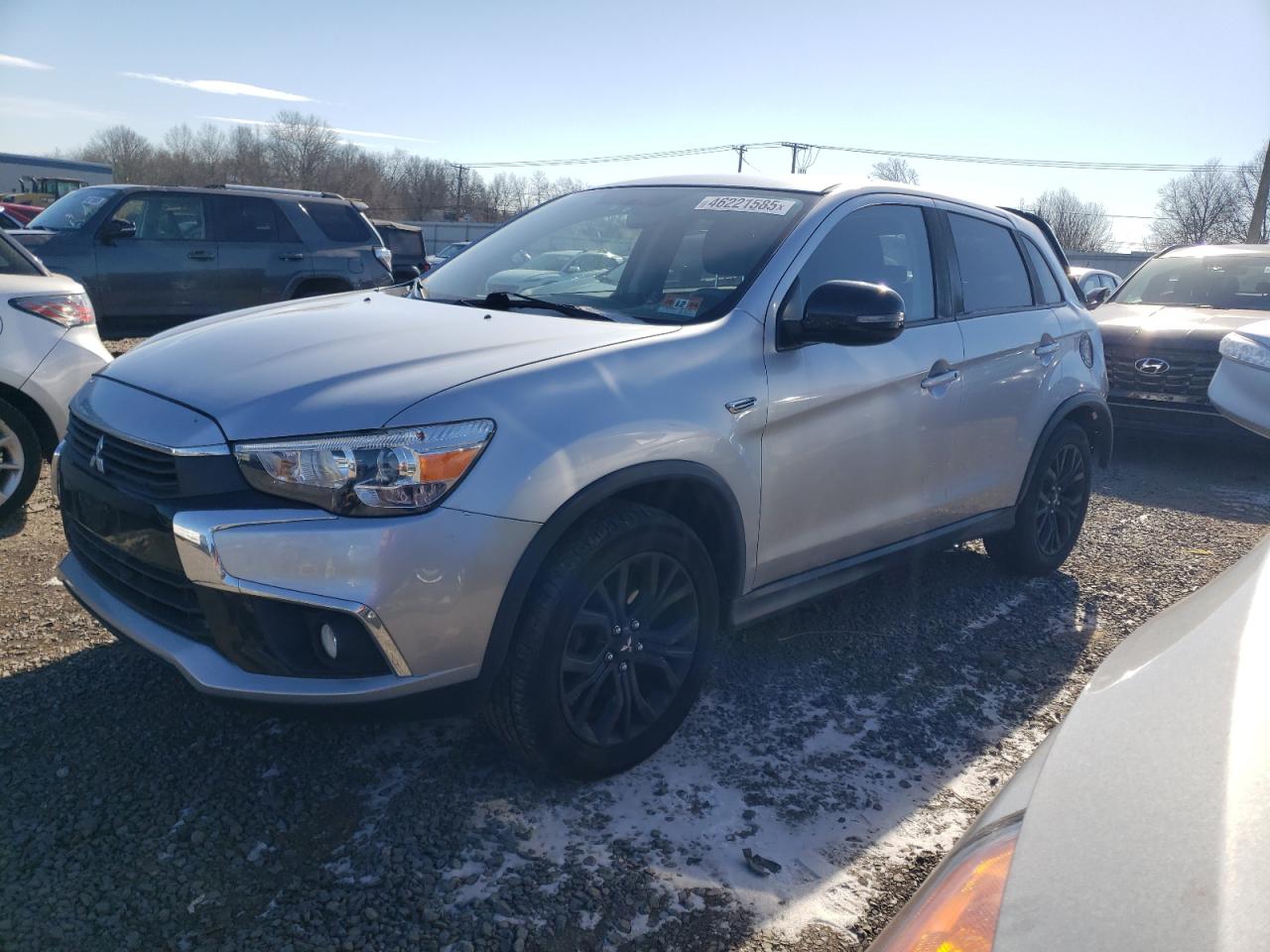 MITSUBISHI OUTLANDER 2017