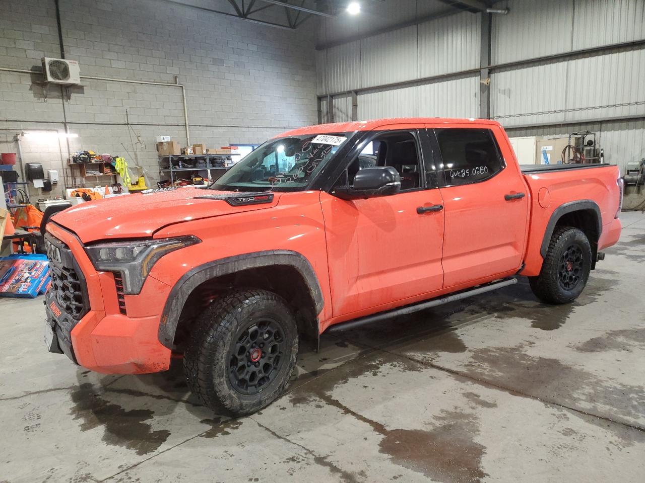 TOYOTA TUNDRA CRE 2023