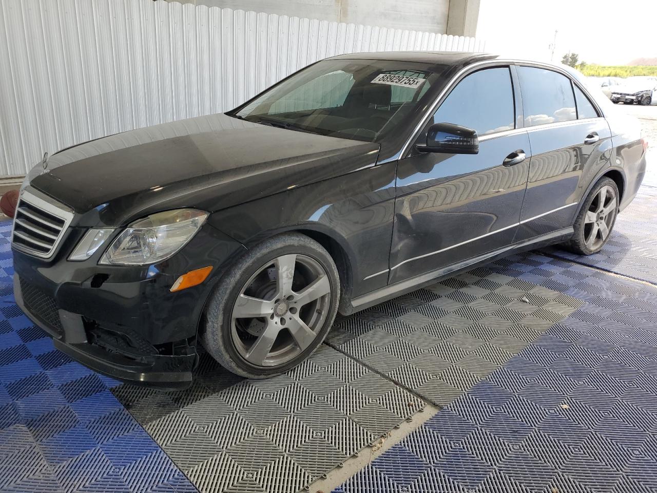 MERCEDES-BENZ E350 2011