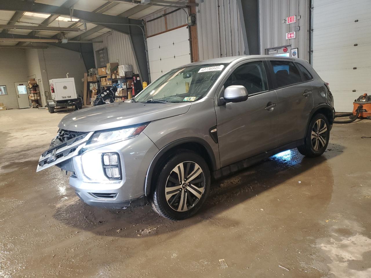 MITSUBISHI OUTLANDER 2020