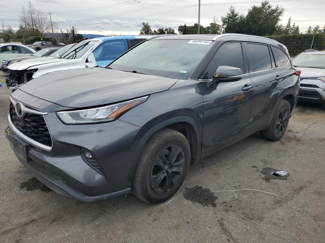 TOYOTA HIGHLANDER 2020