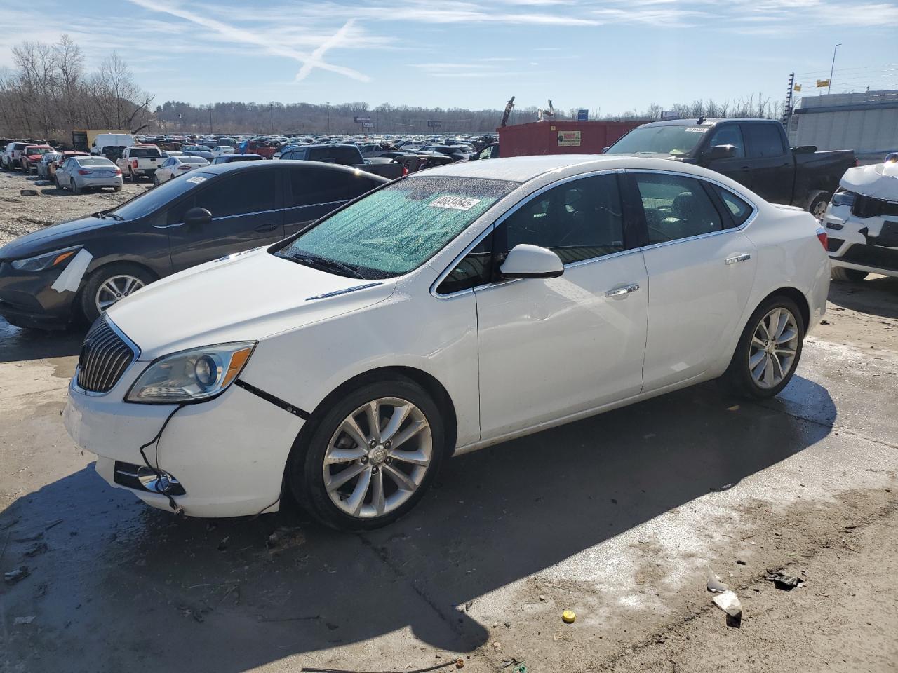 BUICK VERANO 2012