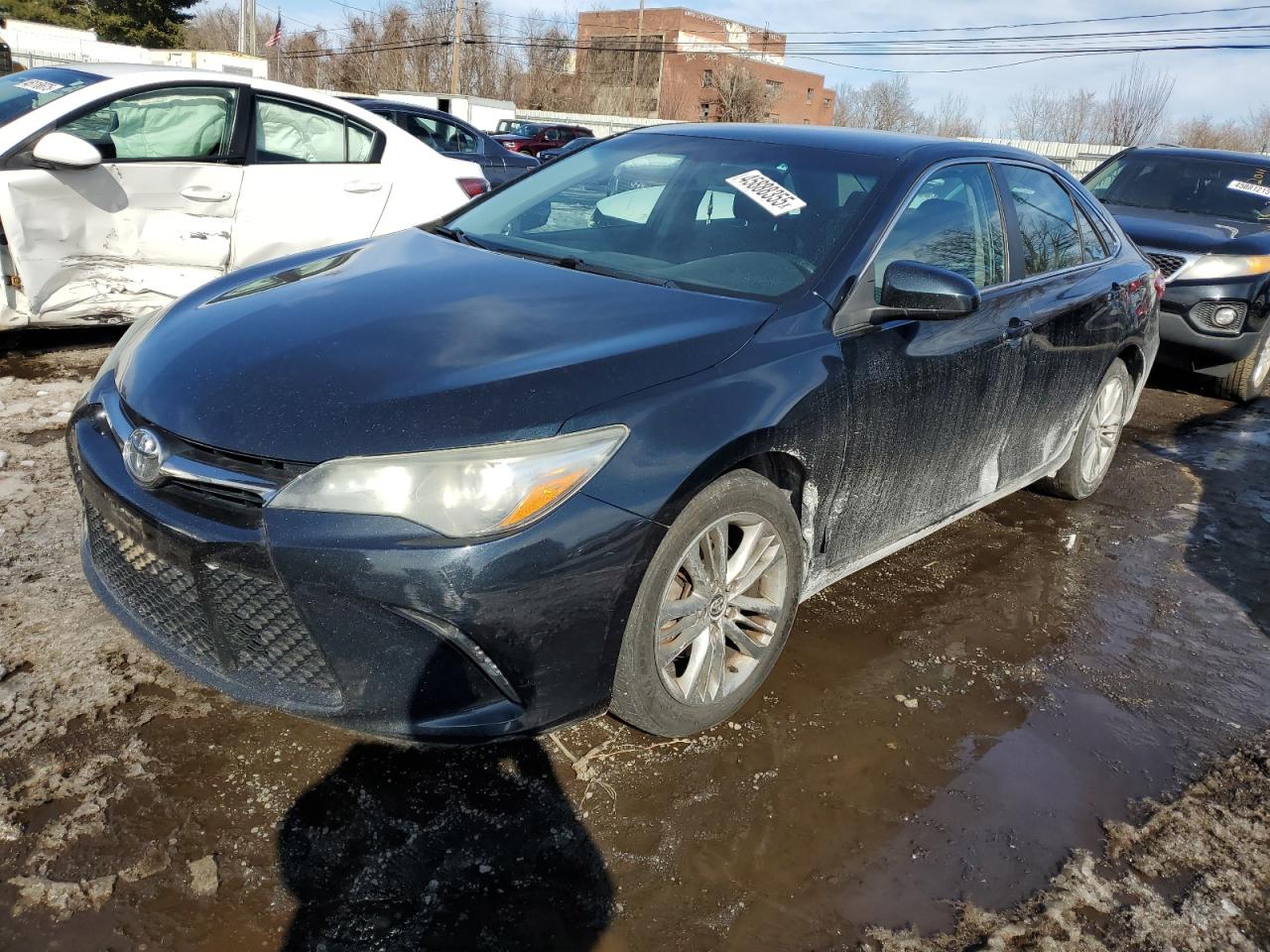 TOYOTA CAMRY LE 2015