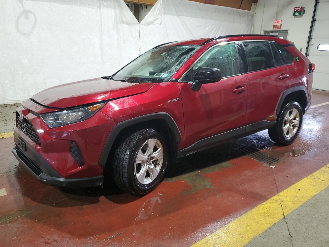 TOYOTA RAV4 LE 2021