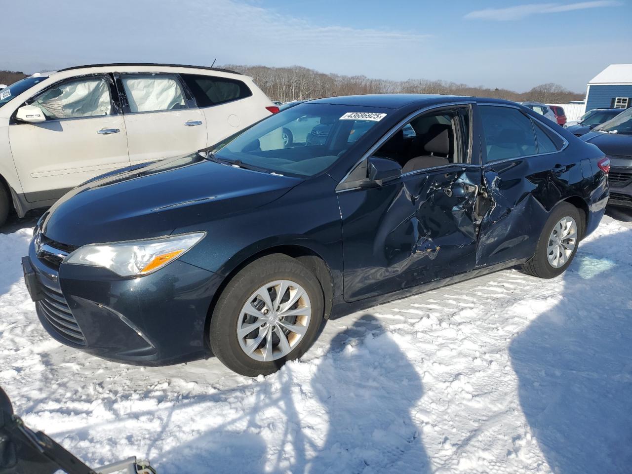 TOYOTA CAMRY LE 2017