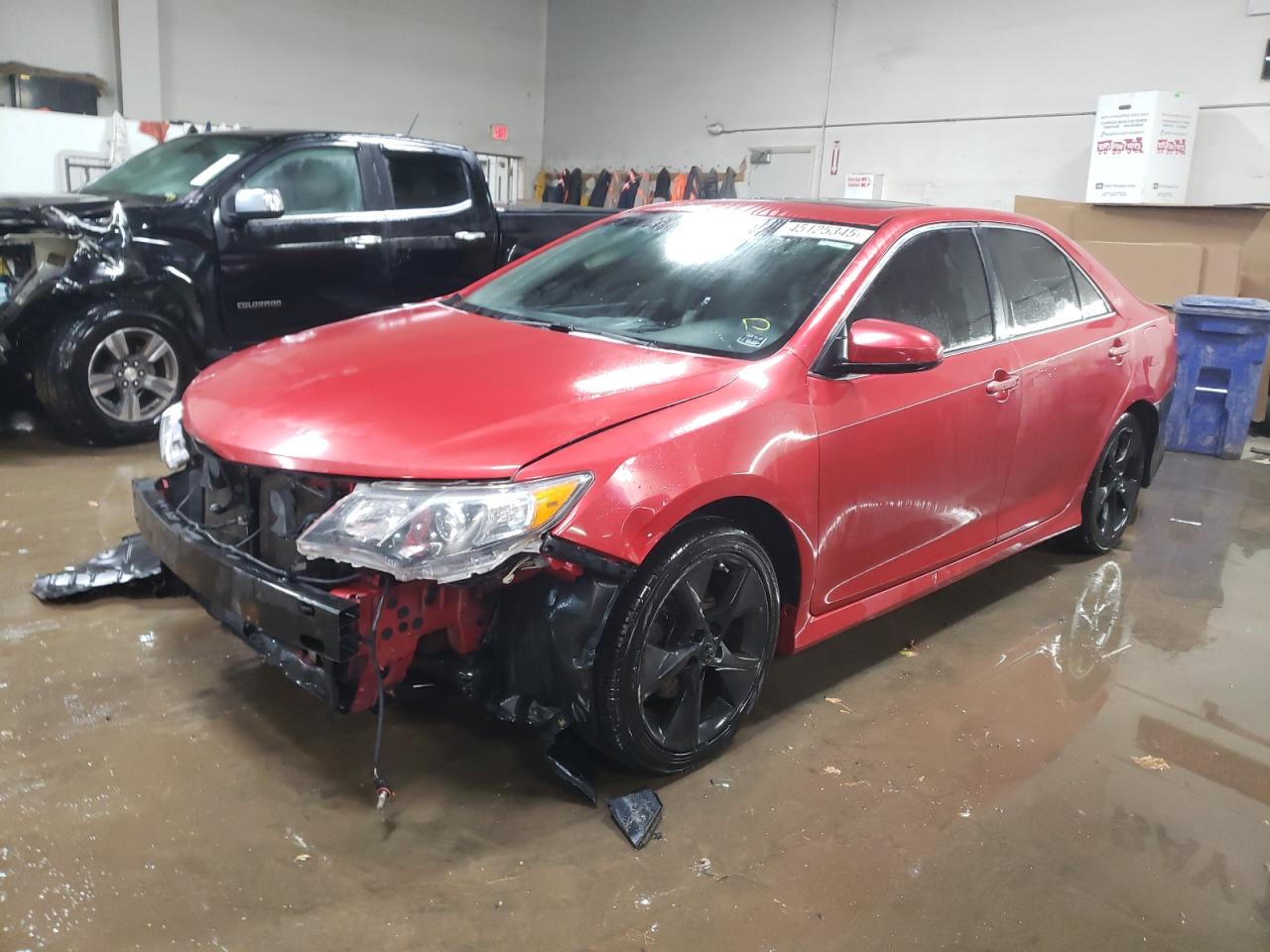 TOYOTA CAMRY BASE 2012
