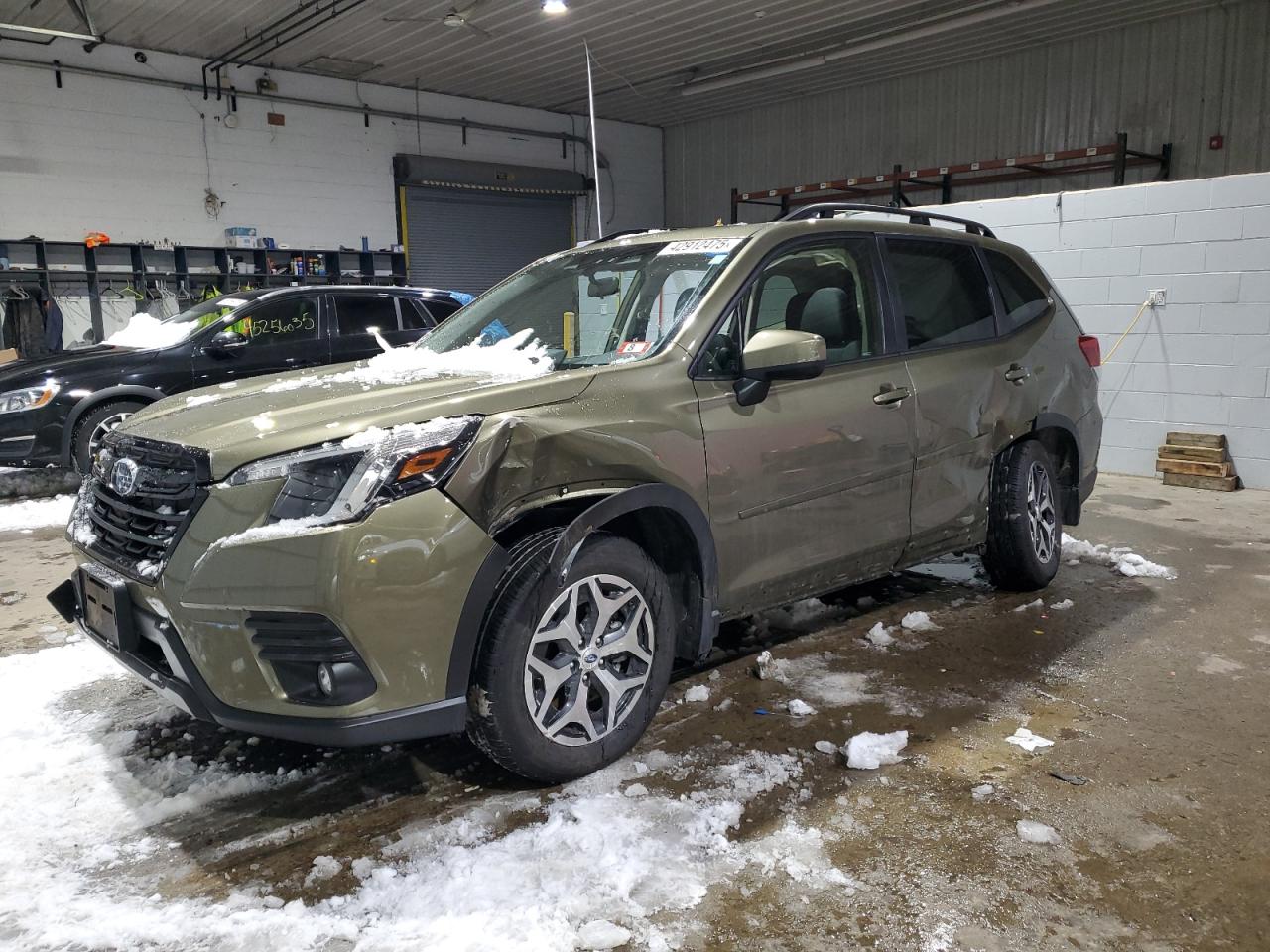 SUBARU FORESTER 2024