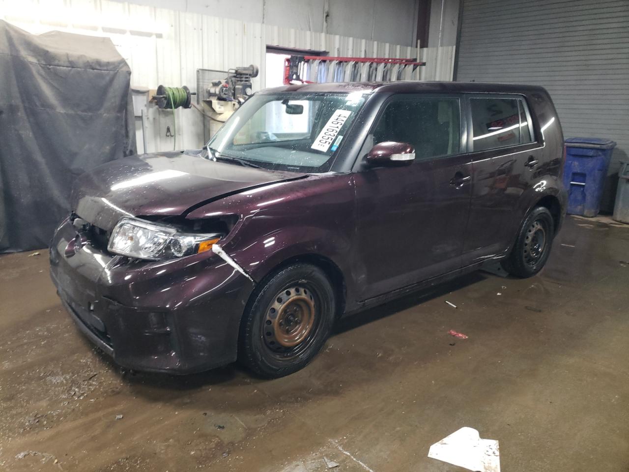 TOYOTA SCION XB 2012