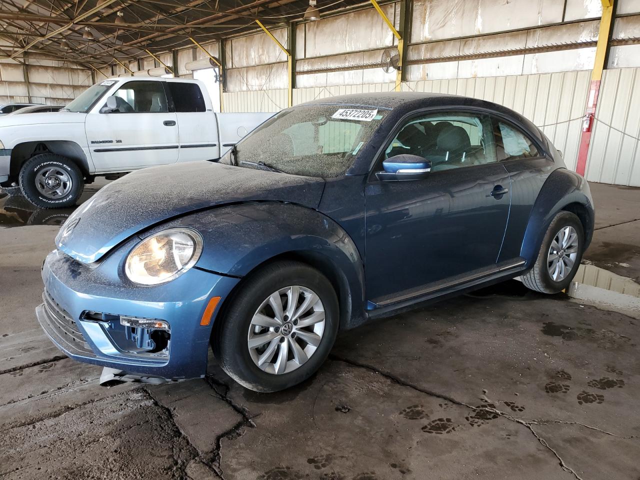 VOLKSWAGEN BEETLE S 2019