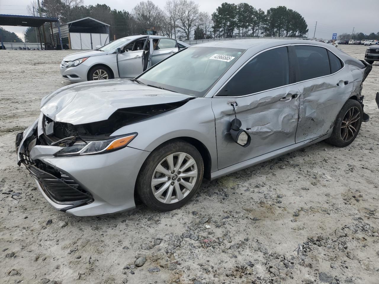 TOYOTA CAMRY L 2019
