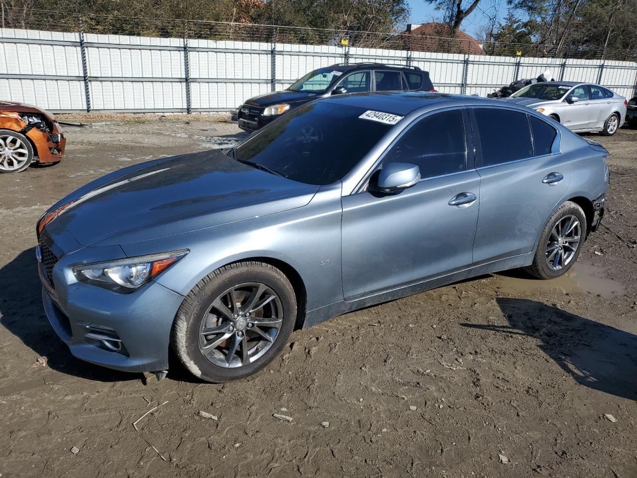 INFINITI Q50 2014
