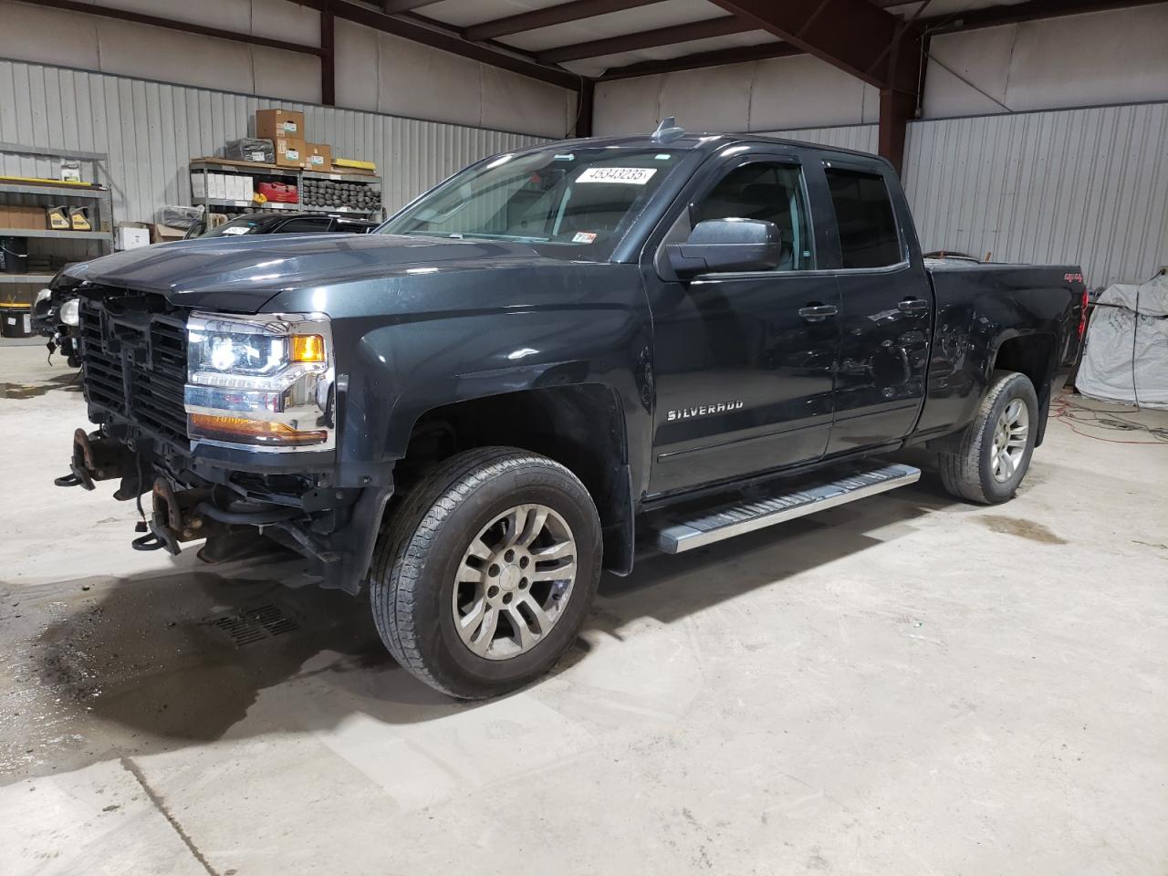 CHEVROLET SILVERADO 2017
