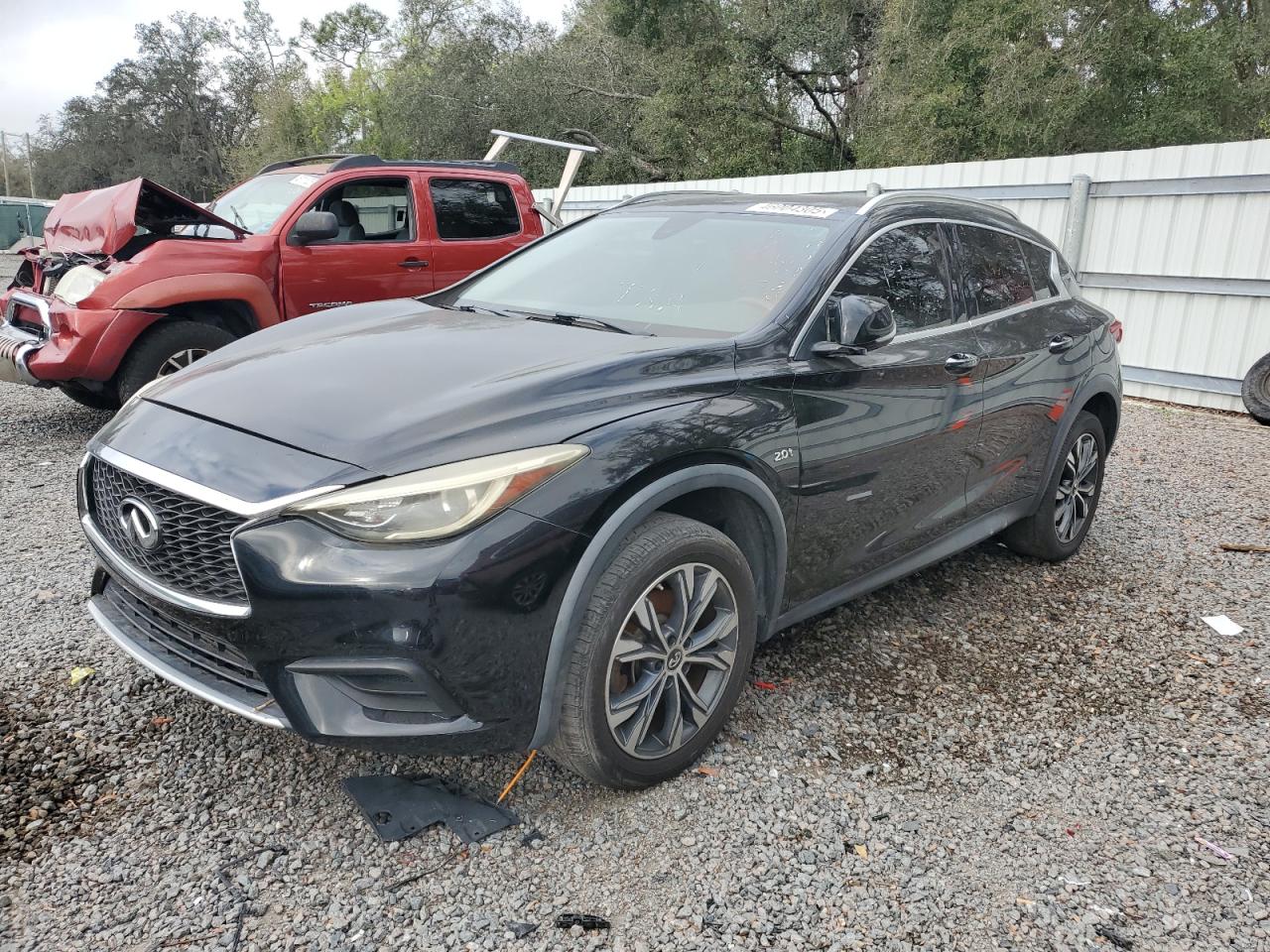 INFINITI QX30 BASE 2018