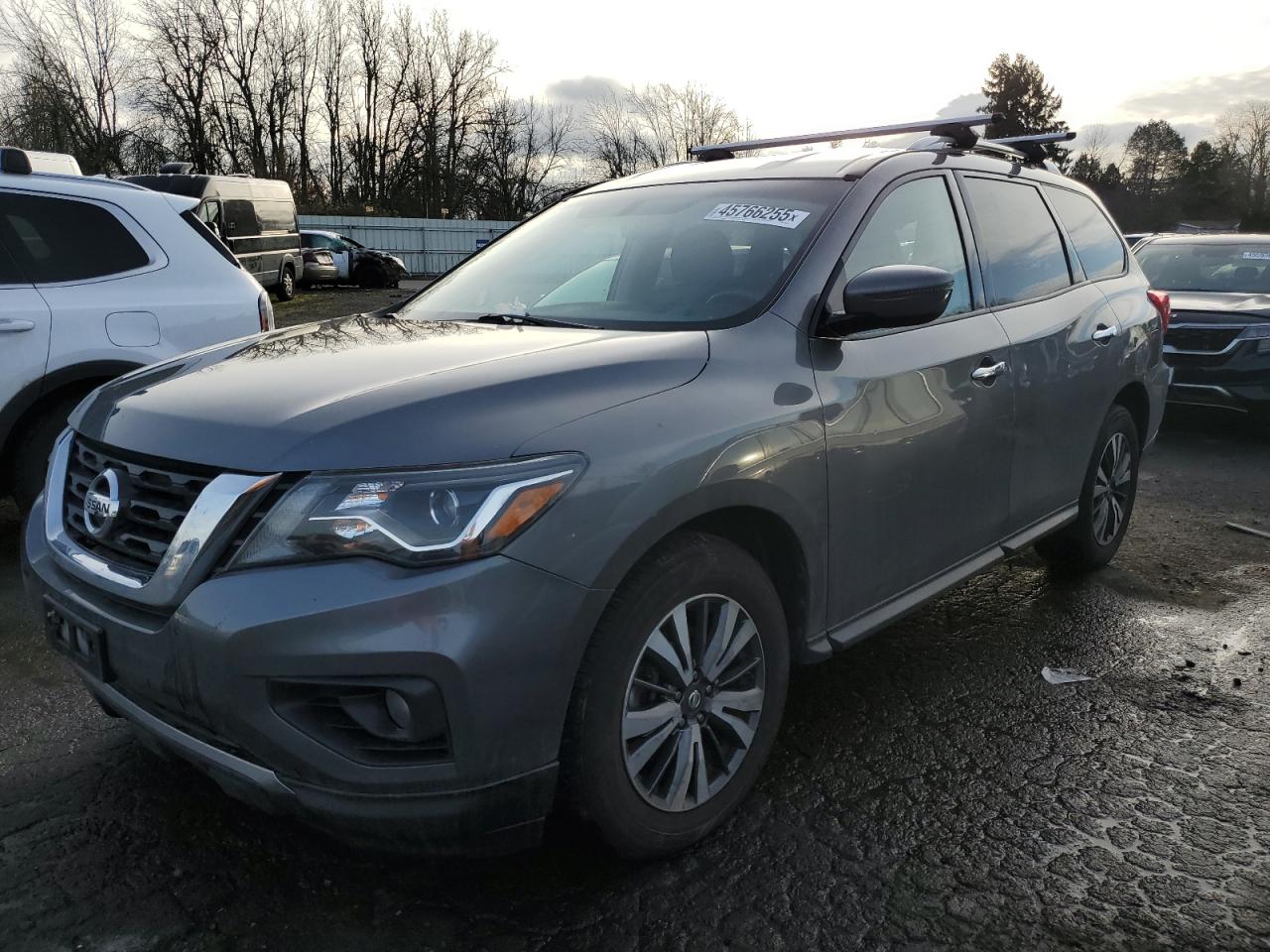 NISSAN PATHFINDER 2017
