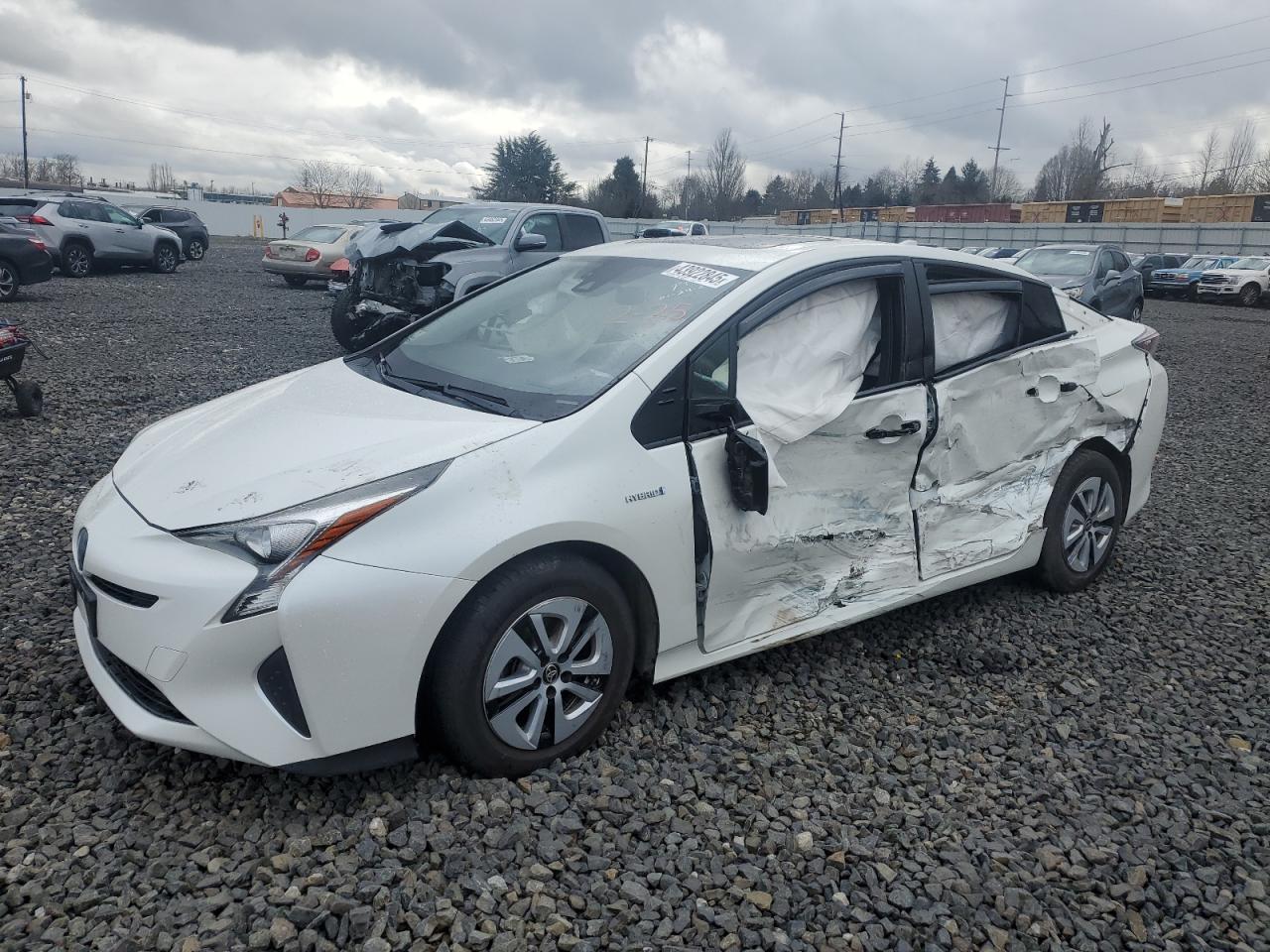 TOYOTA PRIUS 2016