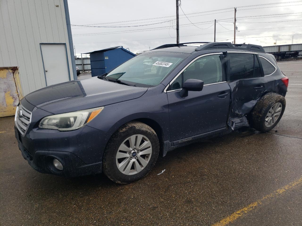 SUBARU OUTBACK 2. 2015