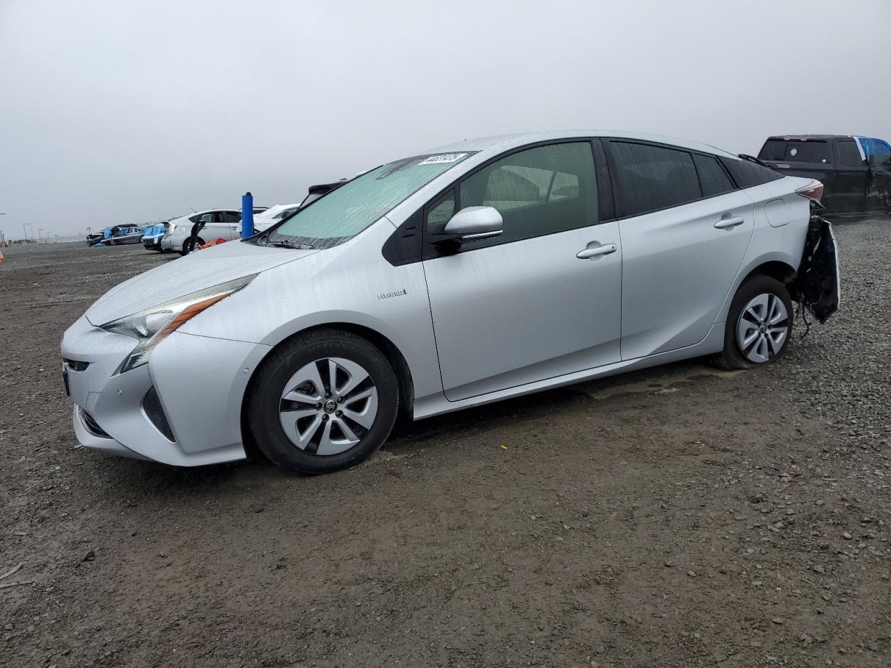 TOYOTA PRIUS 2017