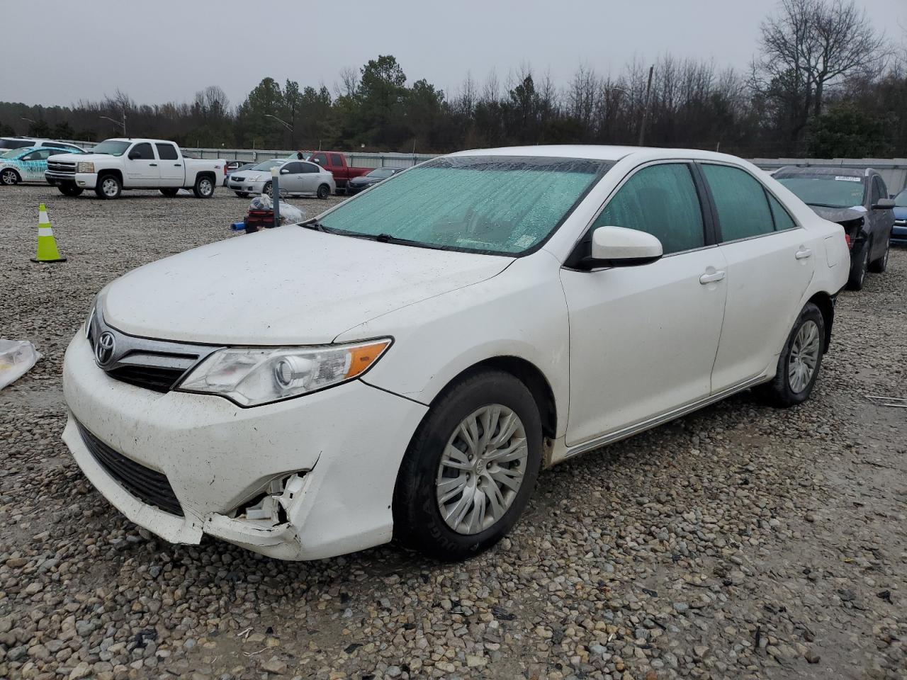 TOYOTA CAMRY BASE 2012