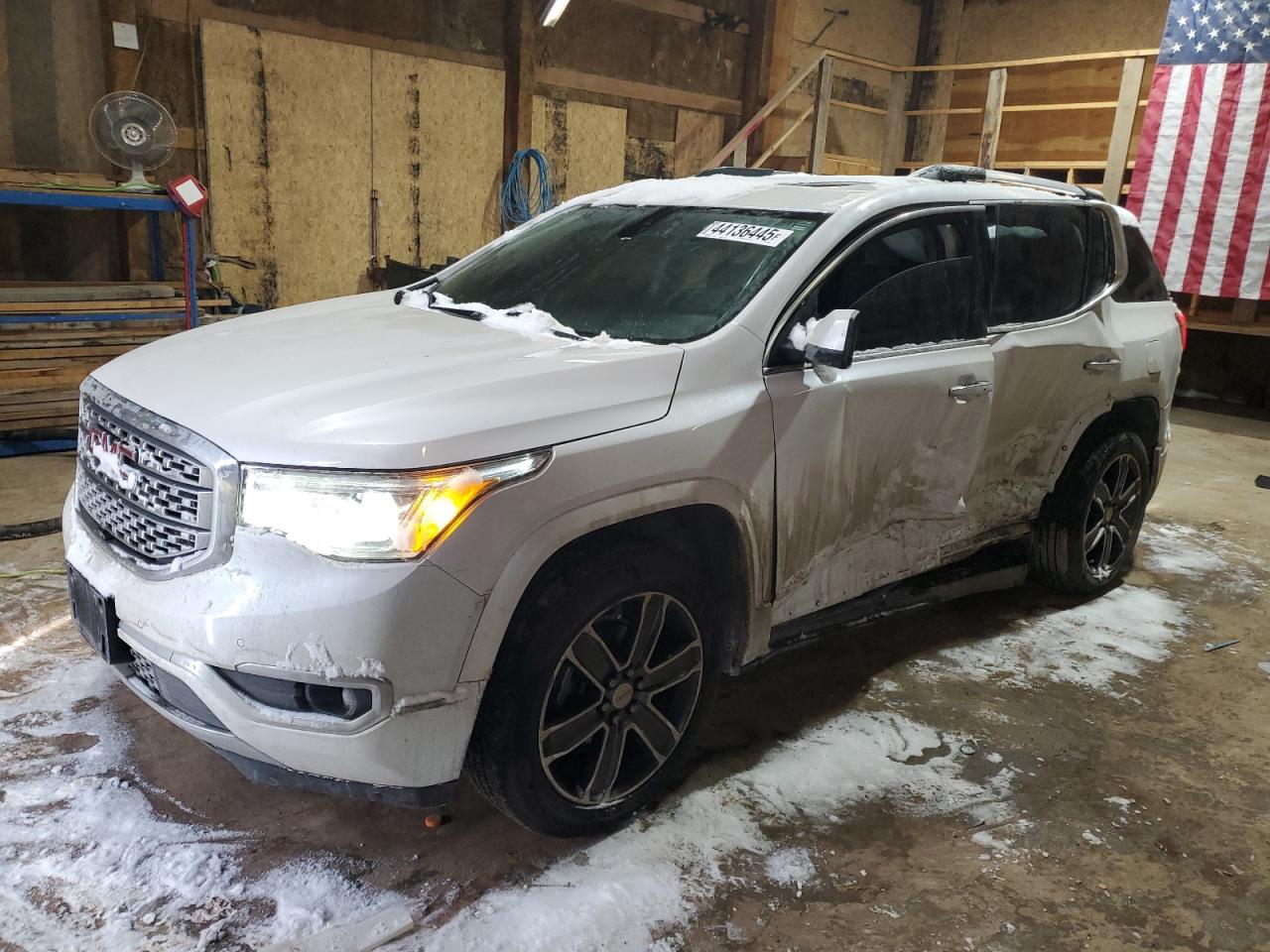 GMC ACADIA 2017