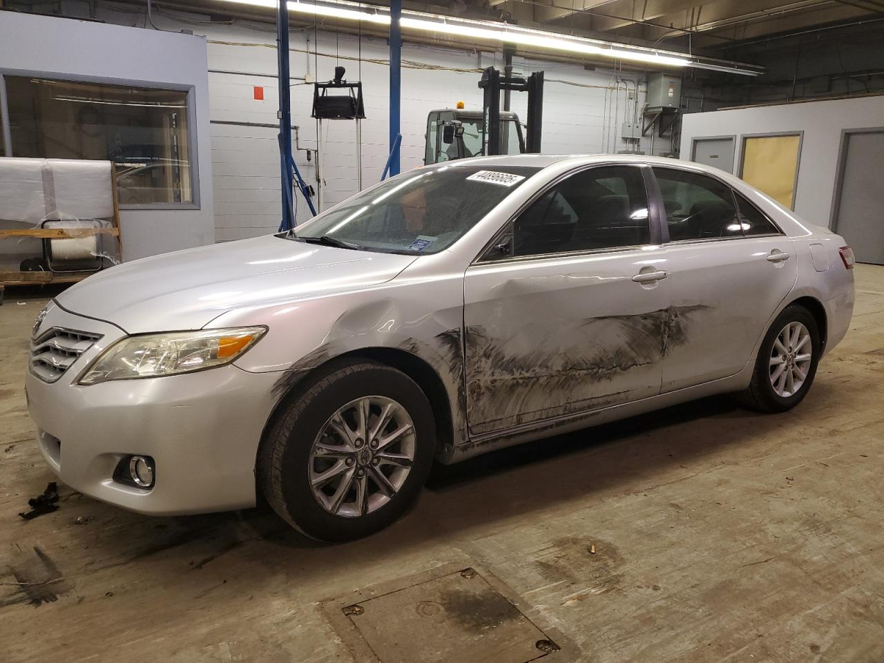 TOYOTA CAMRY BASE 2011