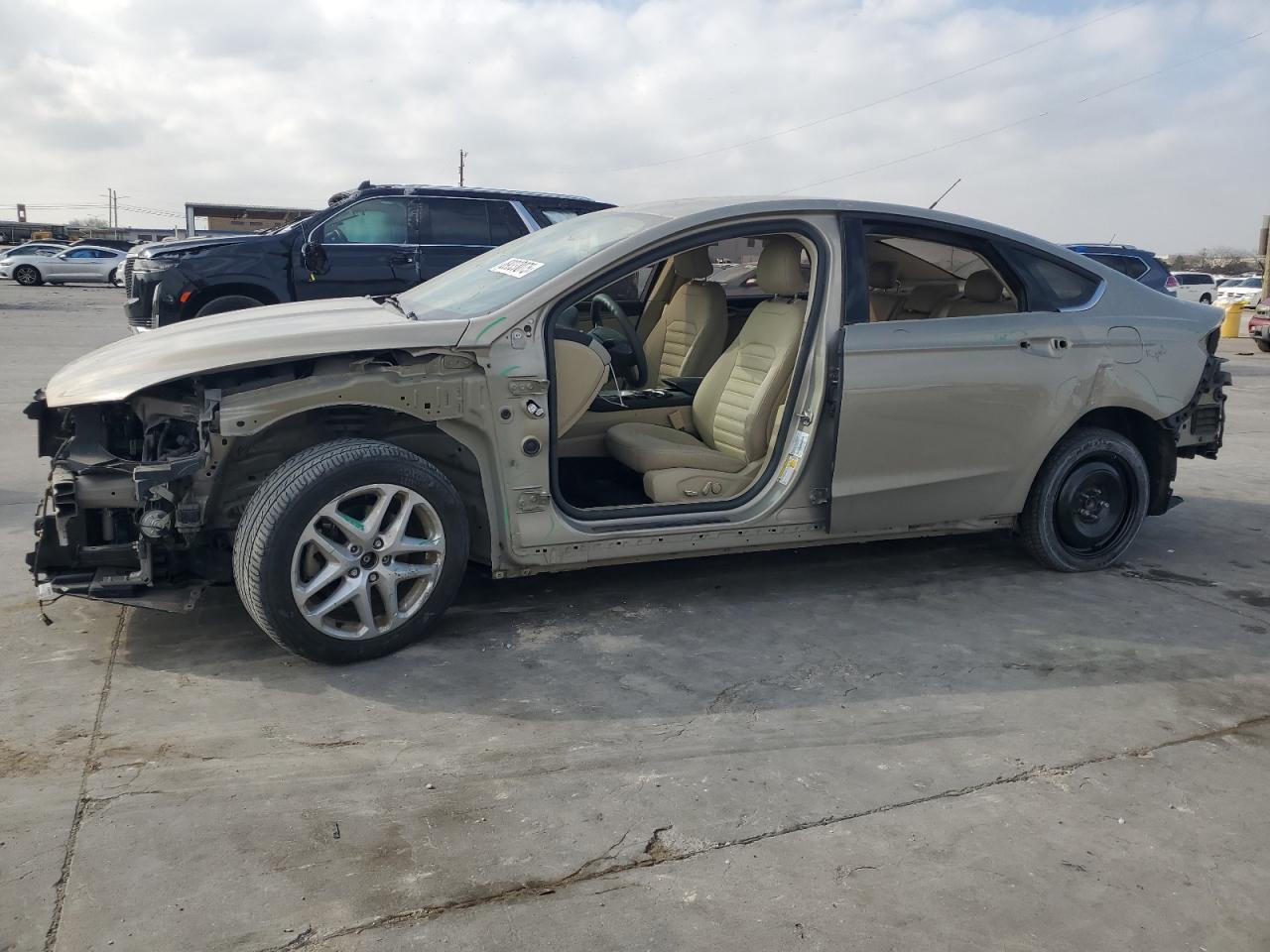 FORD FUSION SE 2015