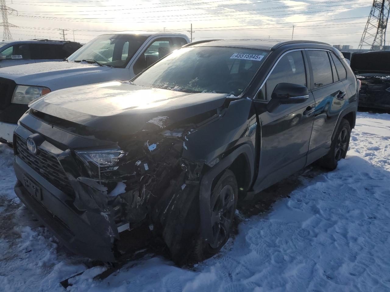 TOYOTA RAV4 XLE 2021