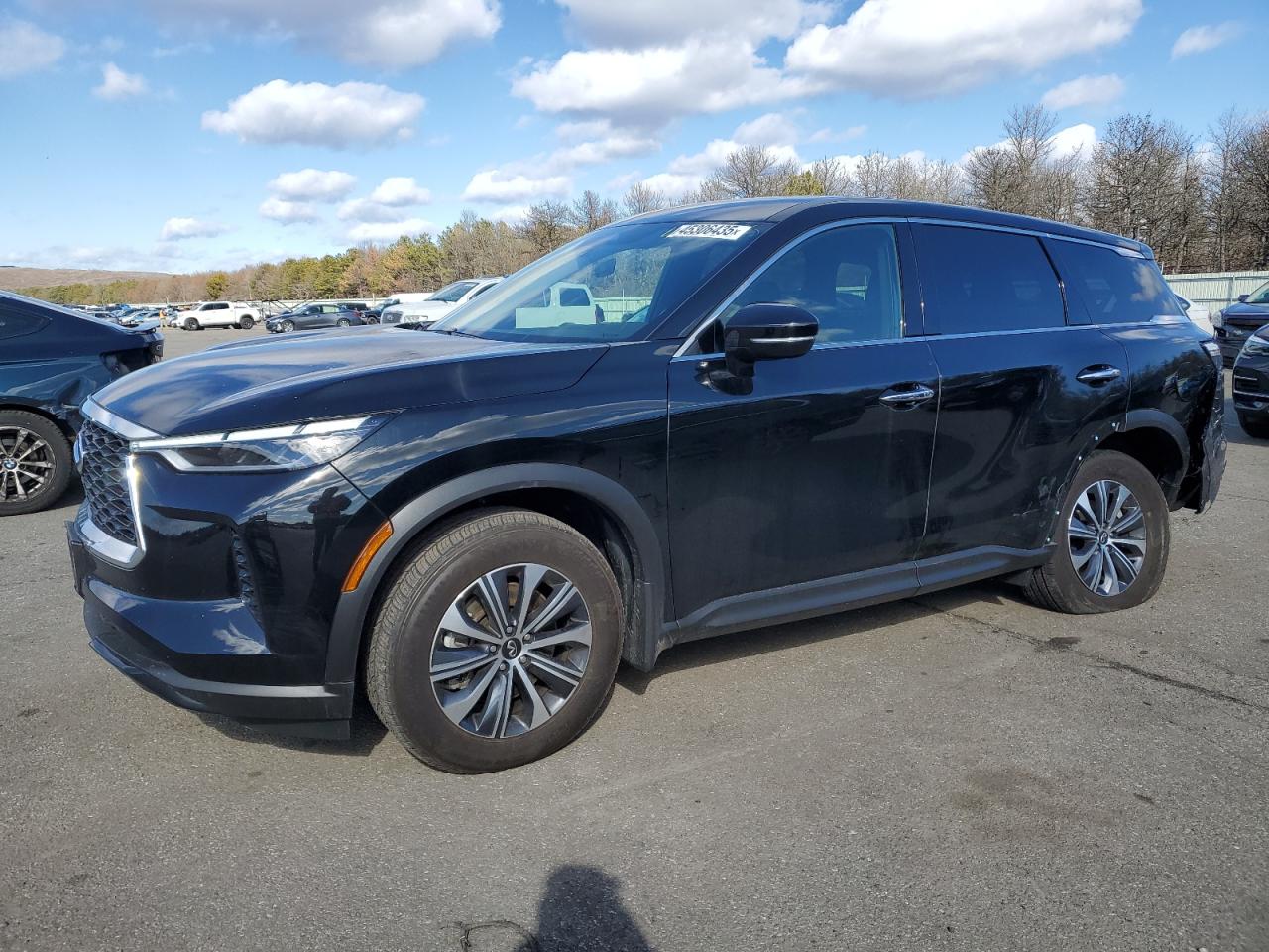 INFINITI QX60 PURE 2024