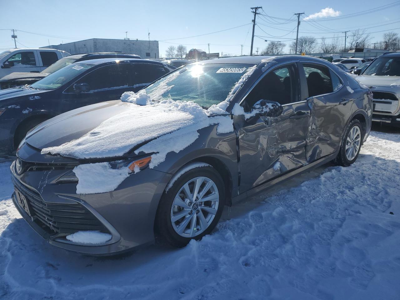 TOYOTA CAMRY LE 2024