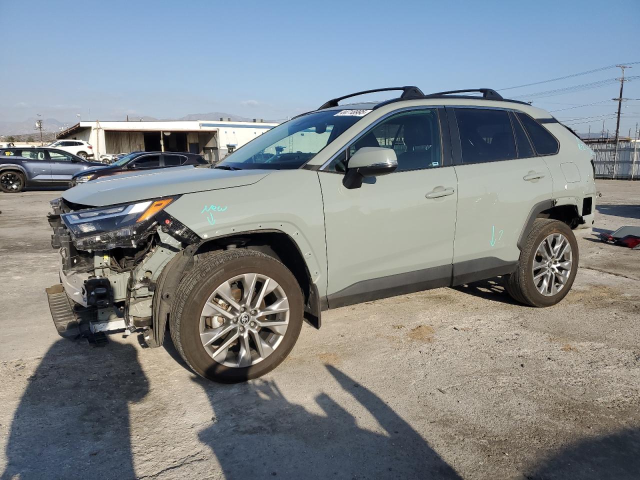 TOYOTA RAV4 XLE P 2022