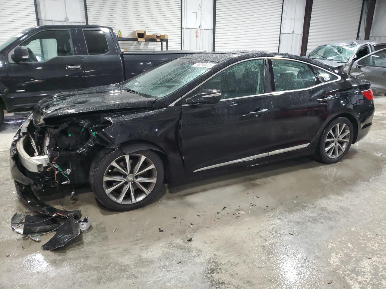 HYUNDAI AZERA 2016