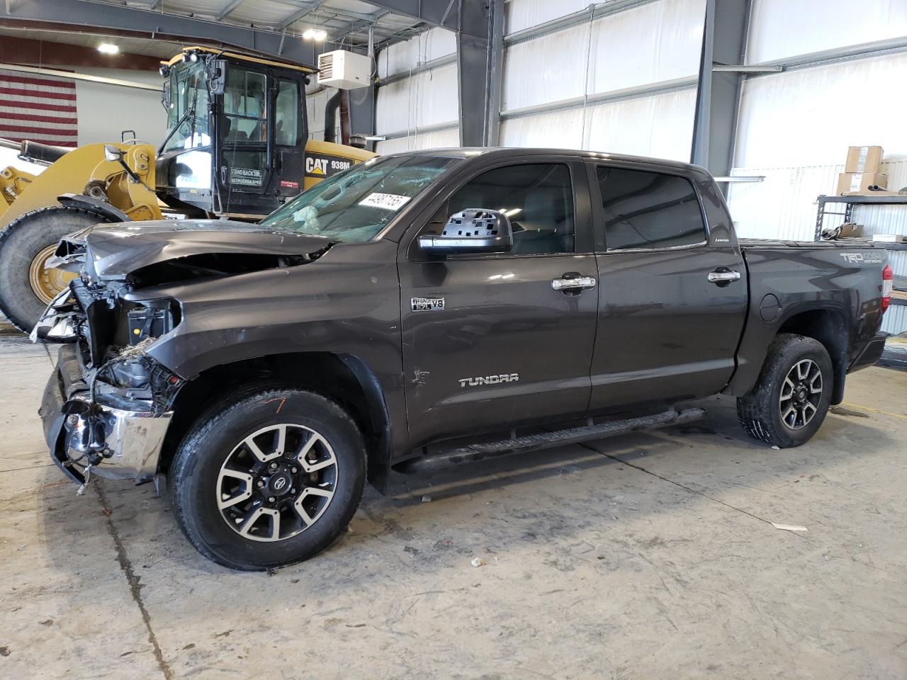TOYOTA TUNDRA 2017