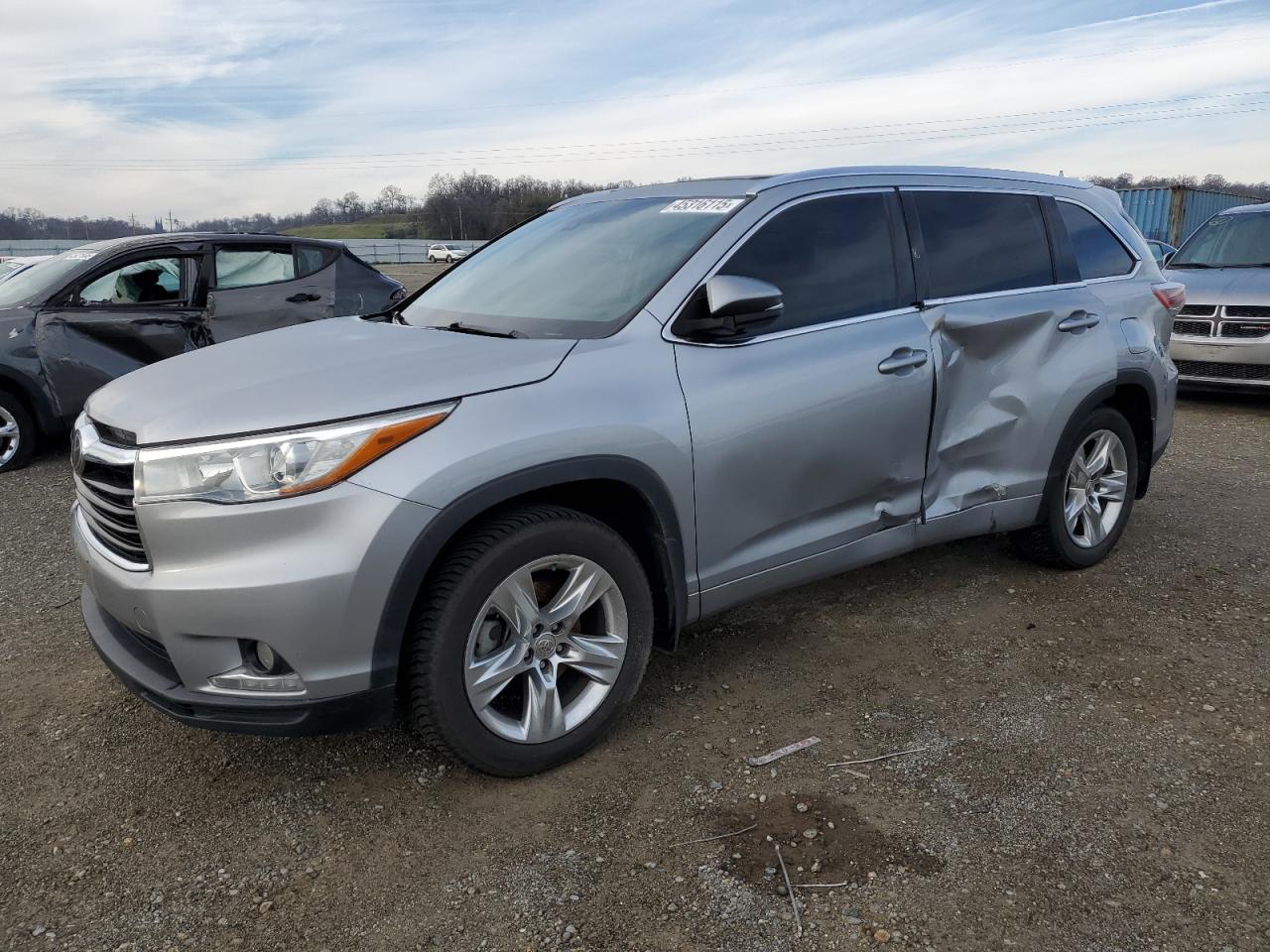 TOYOTA HIGHLANDER 2014