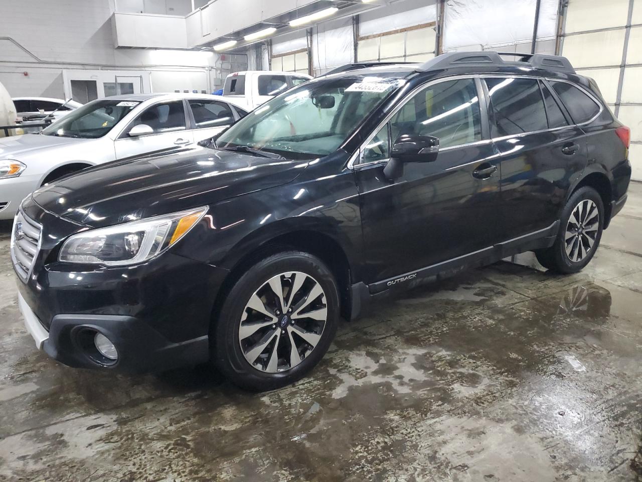 SUBARU OUTBACK 2. 2016