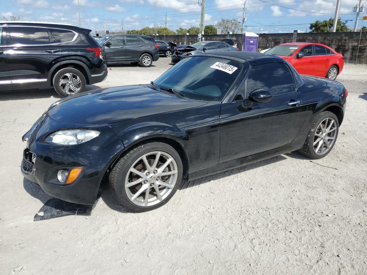 MAZDA MX-5 MIATA 2011