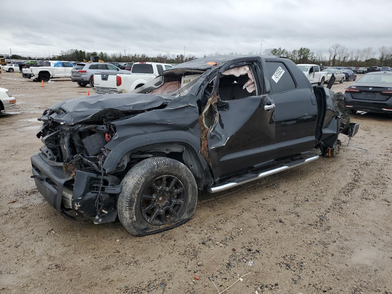 TOYOTA TUNDRA DOU 2014