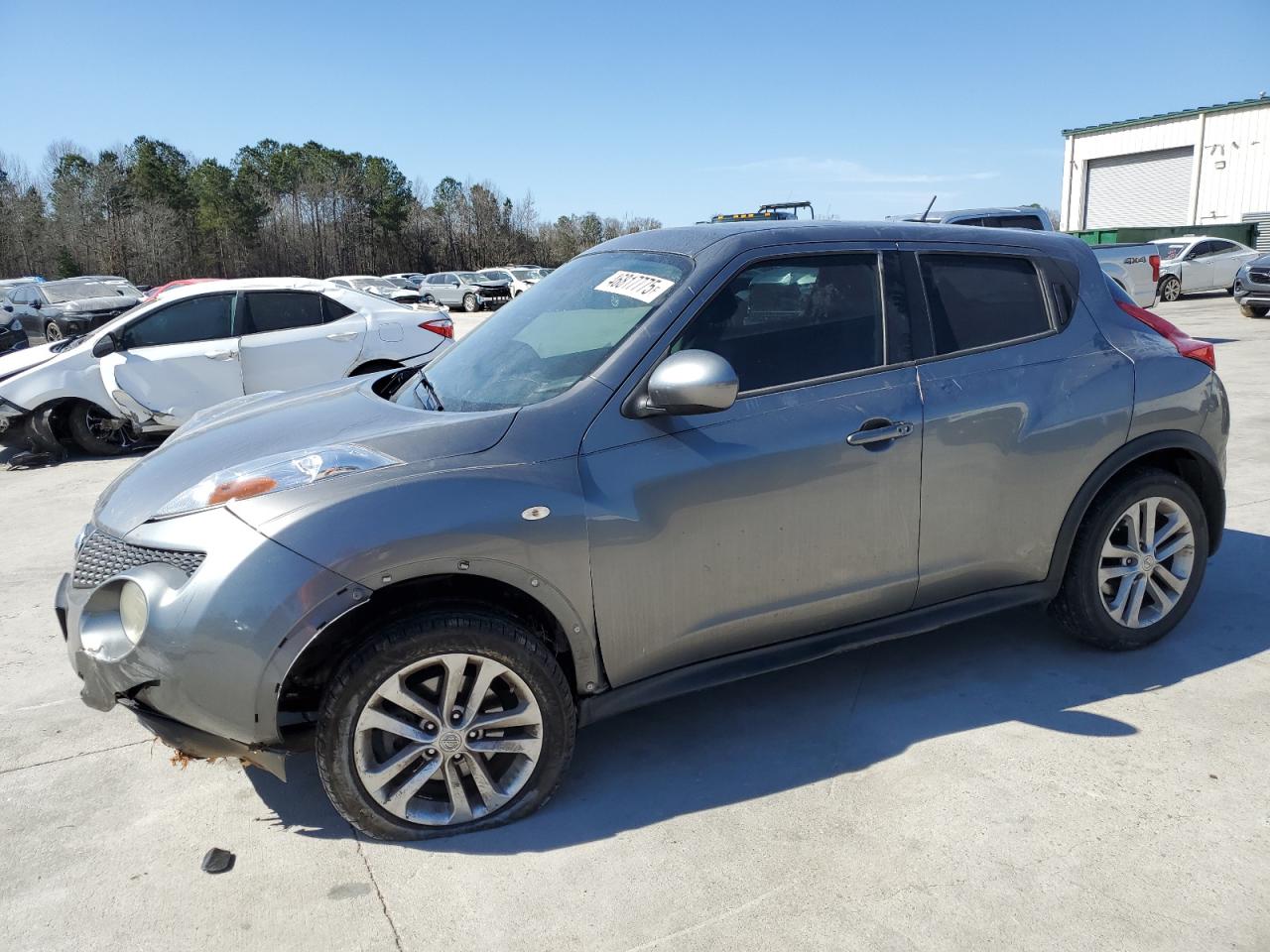NISSAN JUKE S 2013