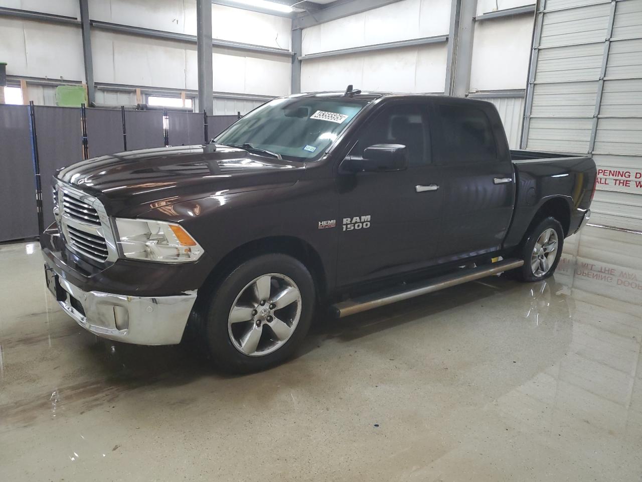 RAM 1500 SLT 2017