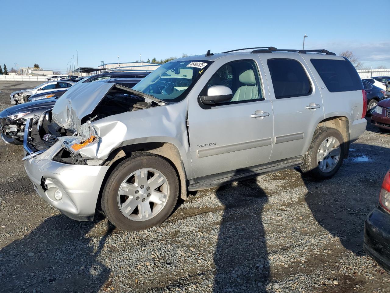 GMC YUKON SLT 2011