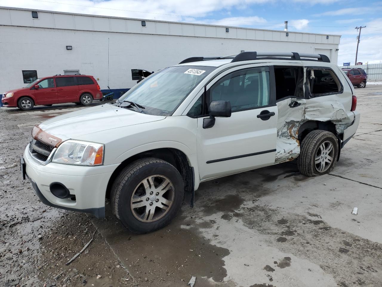 MITSUBISHI ENDEAVOR L 2006