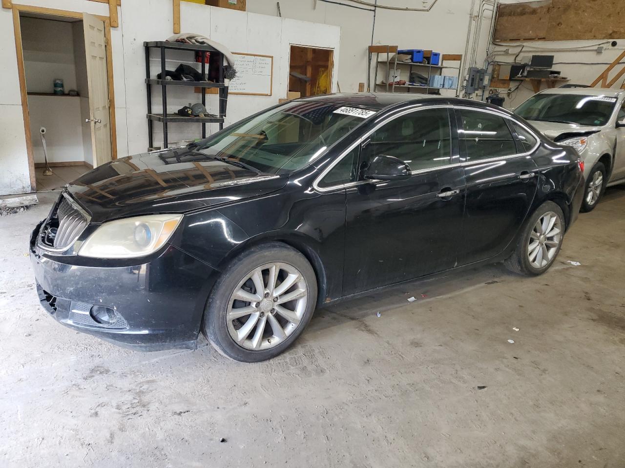 BUICK VERANO 2012