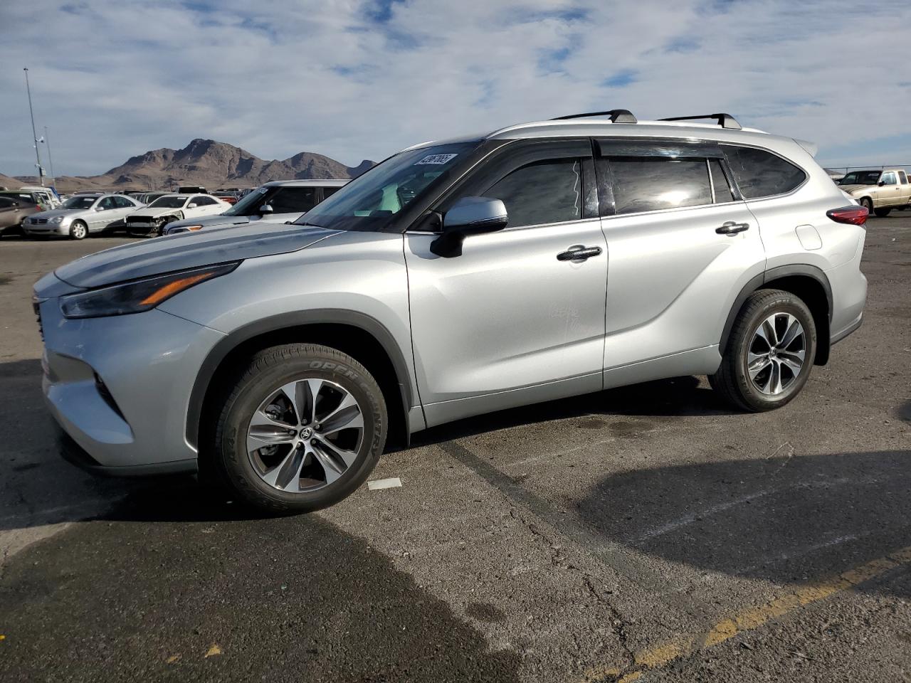 TOYOTA HIGHLANDER 2022