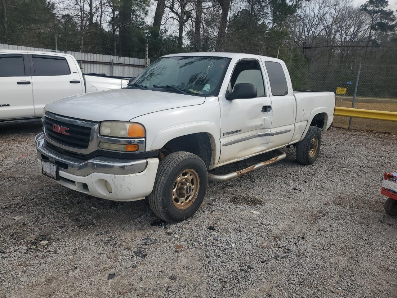 GMC SIERRA C25 2005